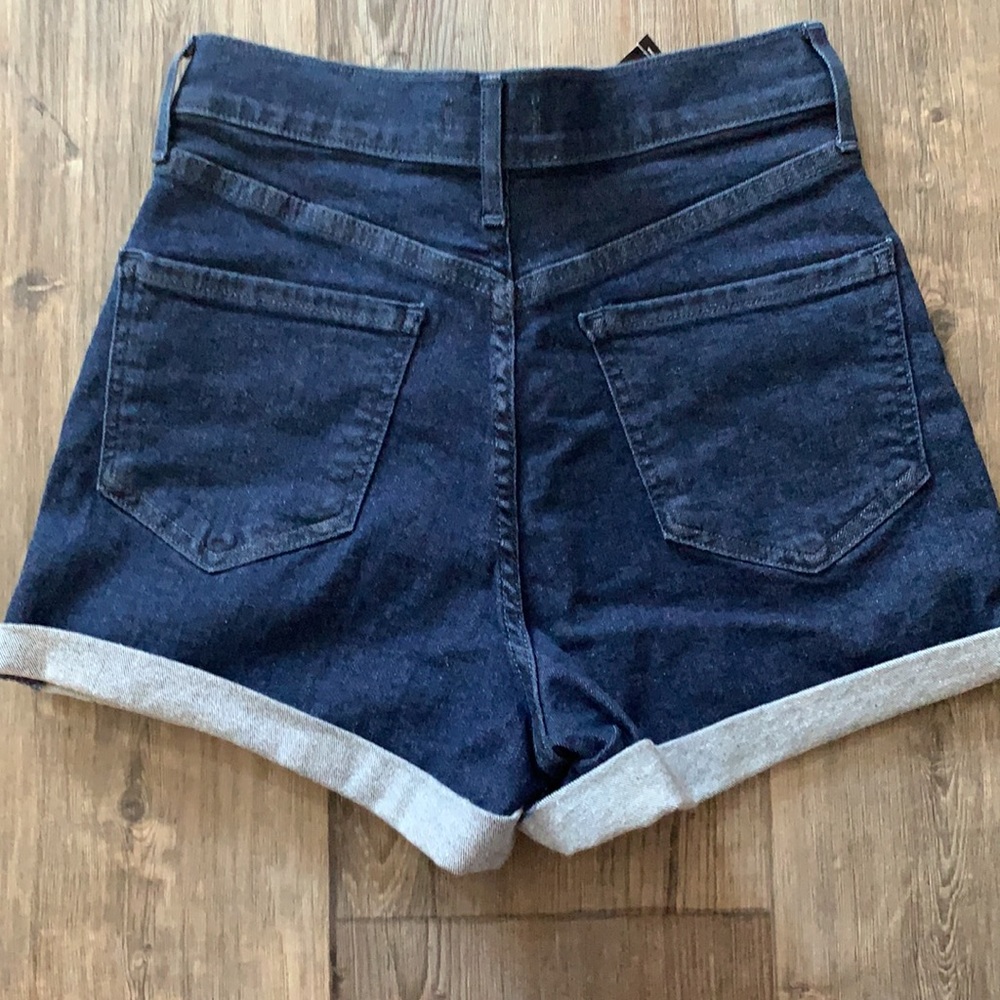 ❌SOLD❌Express High Rise Shorts - Picture 4 of 4